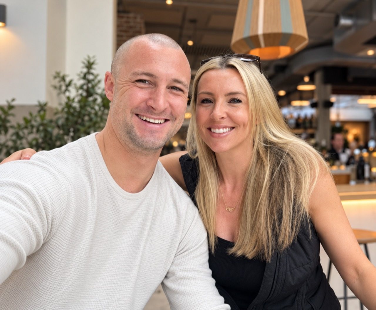 Jaq and Mike together at a café